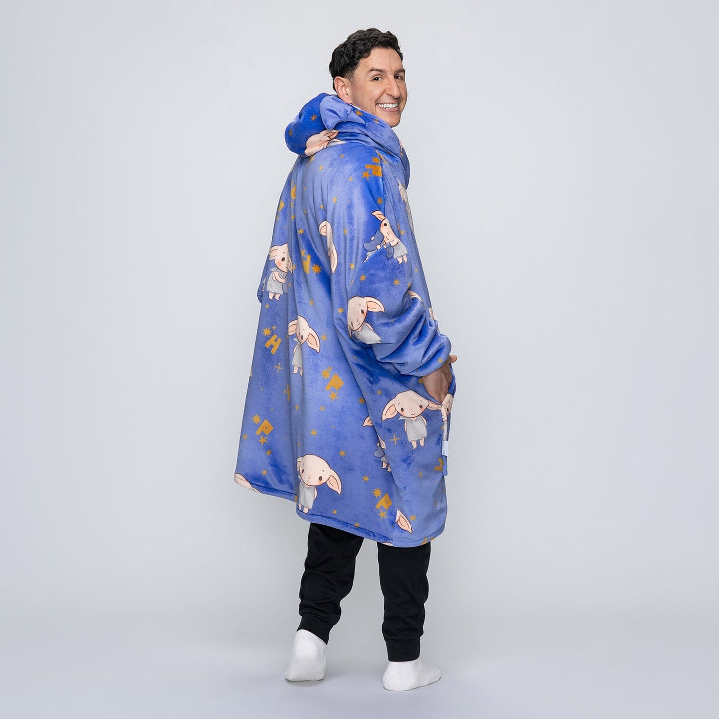 size: Imran is 173cm wearing a size OOD