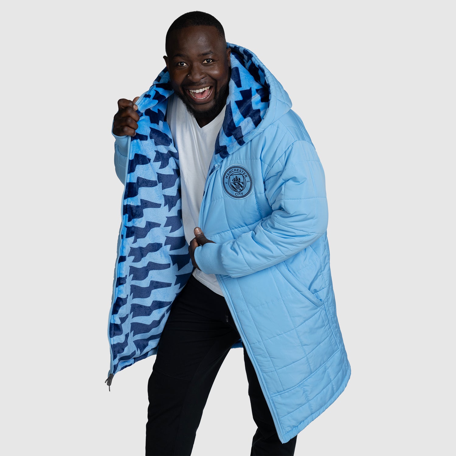 Manchester City Zip Through Outdoor Jacket Licensed – The Oodie NZ
