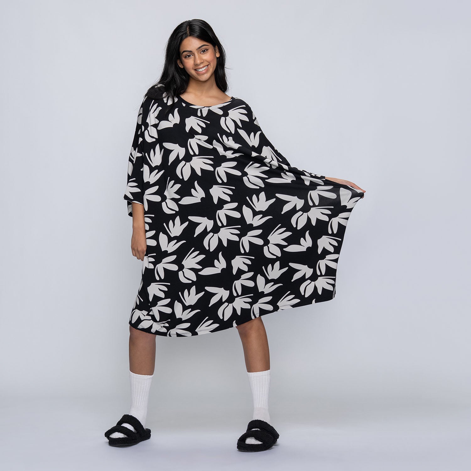 size: Shailza is 165cm wearing a size OOD