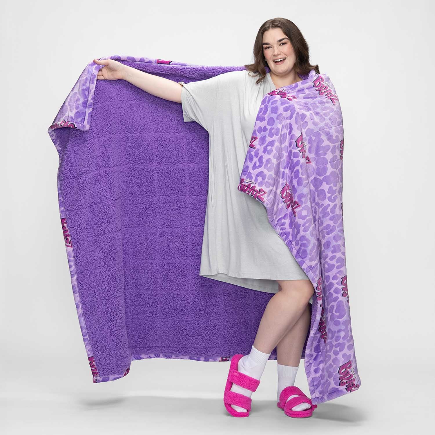 Bratz Sherpa Blanket Licensed – The Oodie NZ