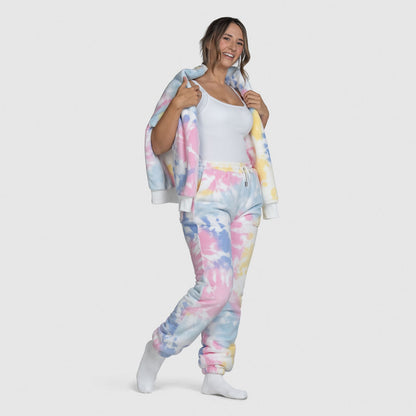 size: Mia is 170cm wearing a size S/M