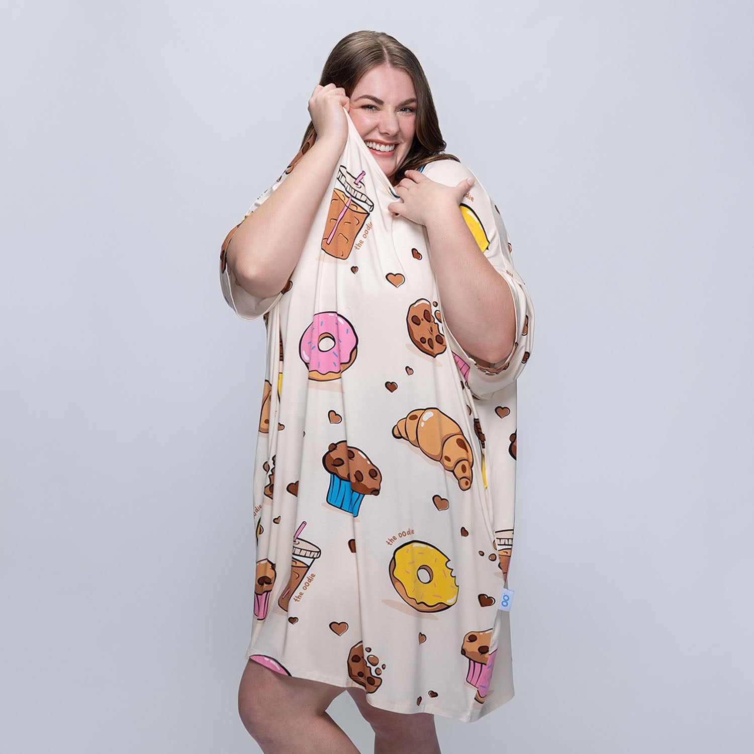 size: Tayla is 169cm wearing a size OOD