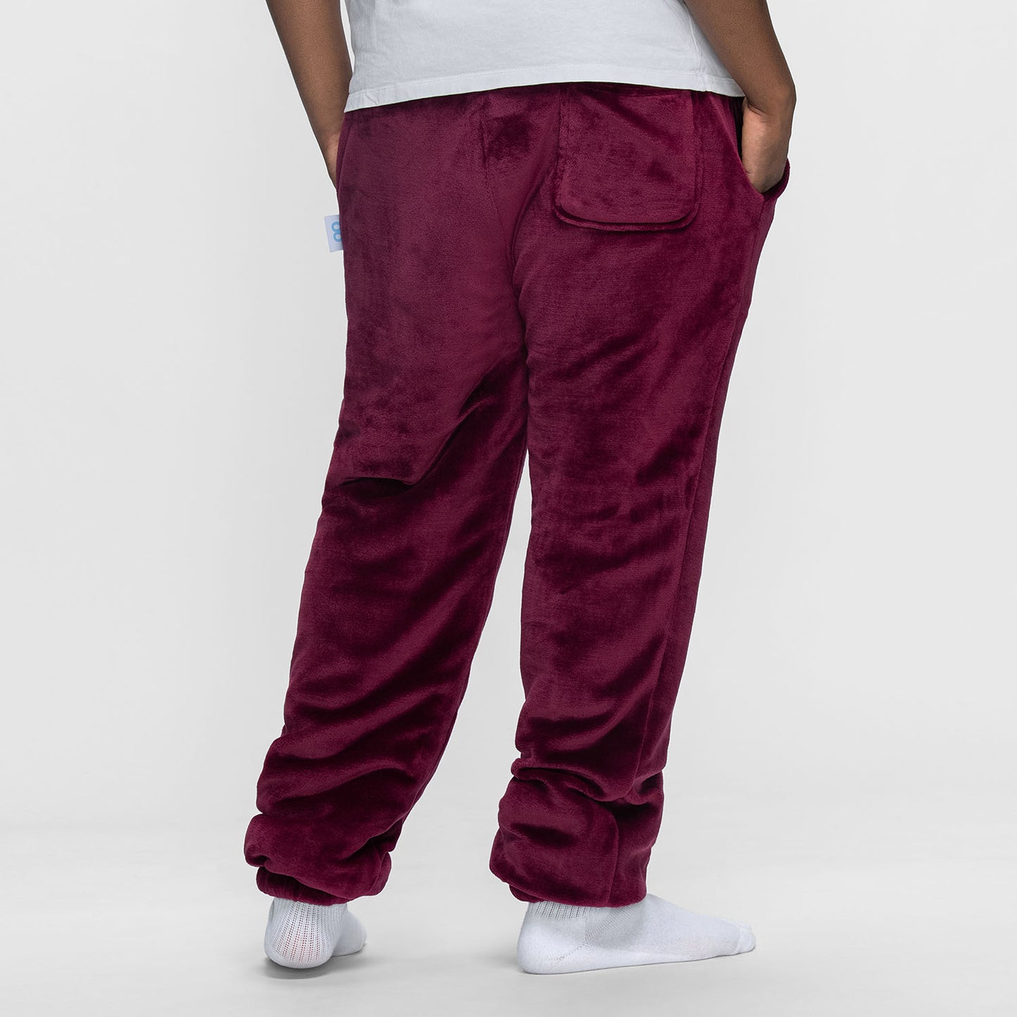 size: Sudev is 185cm wearing a size L/XL