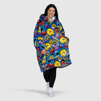 size: Serena is 180cm wearing a size OOD