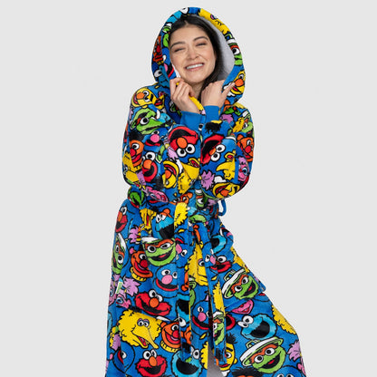size: Shanti is 167cm wearing a size S/M