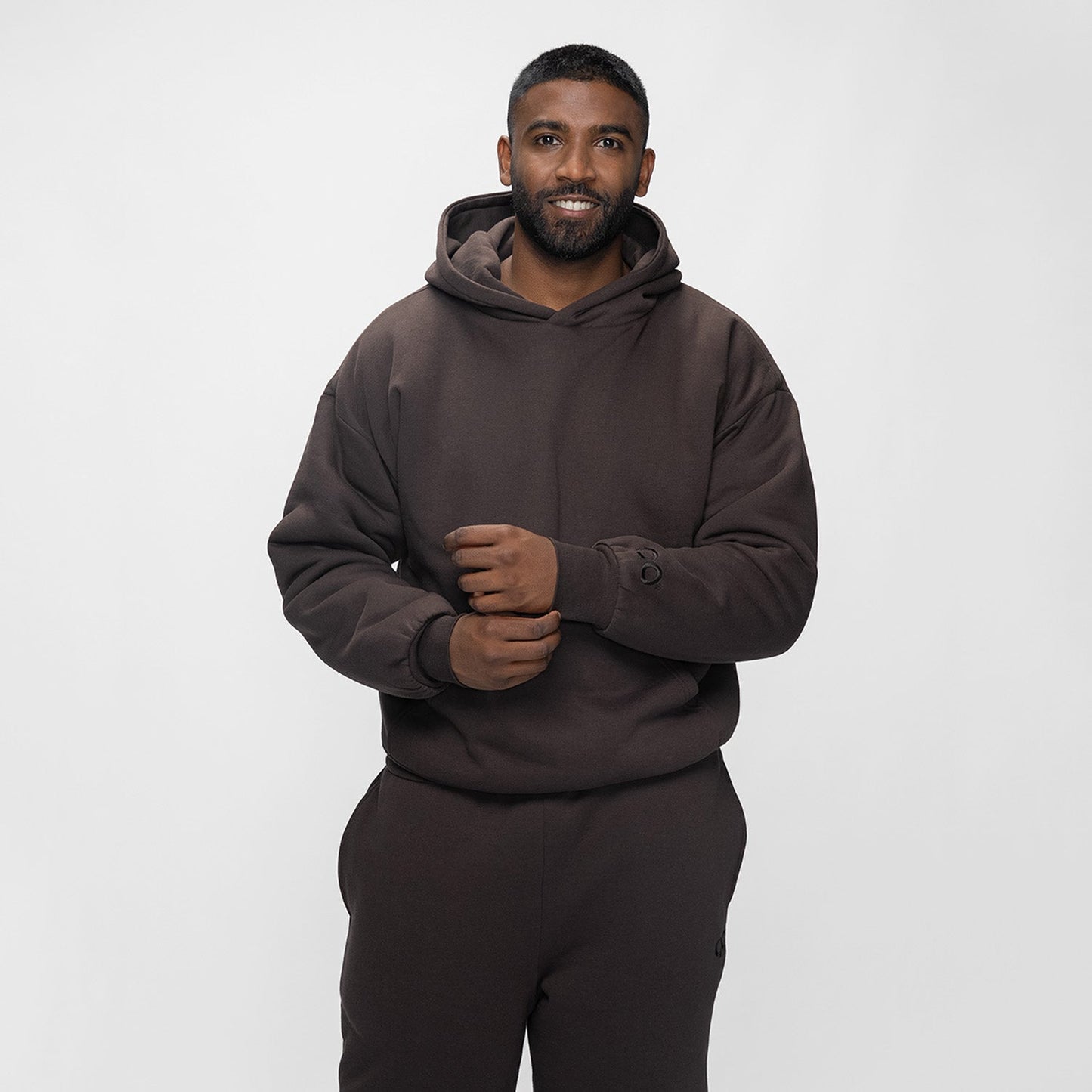 size: Sudev is 185cm wearing a size L/XL