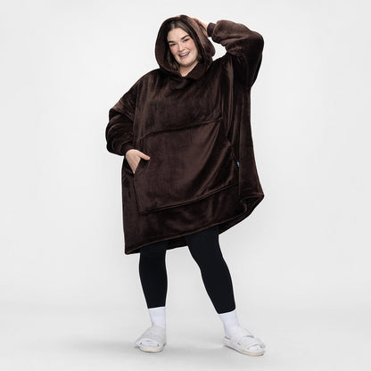 size: Claudia is 173cm wearing a size OOD