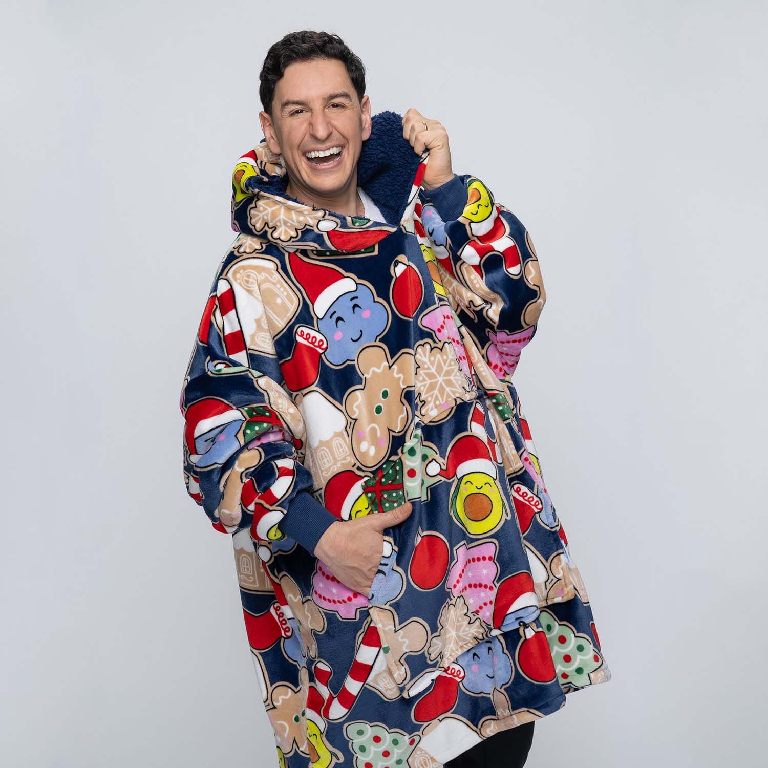 size: Imran is 173cm wearing a size OOD