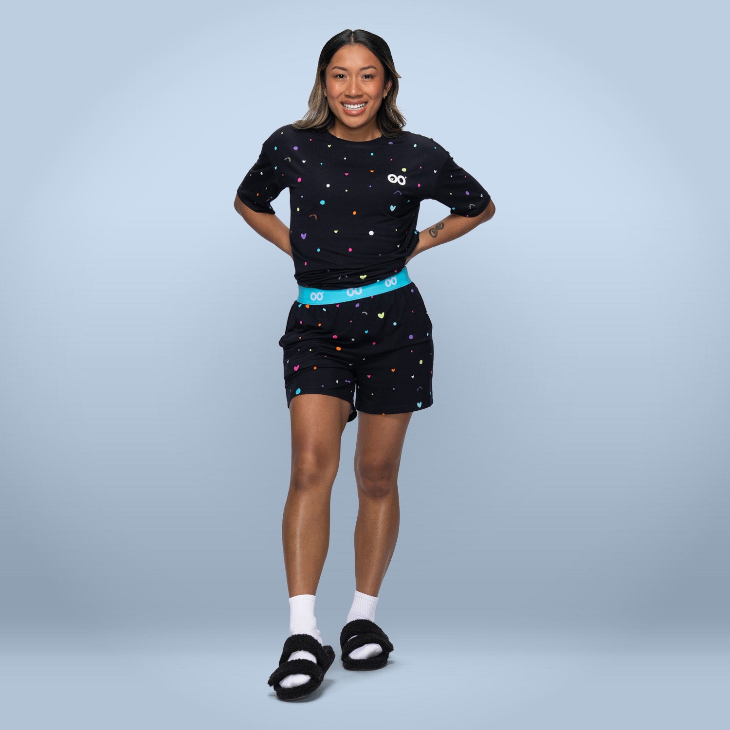 size: Sonya is 160cm wearing a size S/M