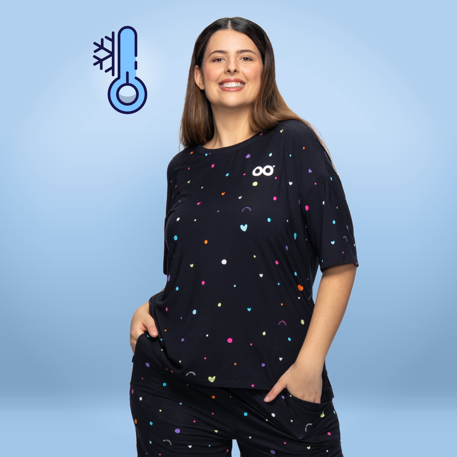 size: Serena is 180cm wearing a size XL