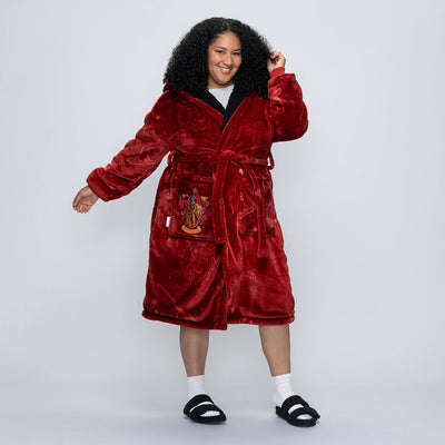 size: Aisha is 161cm wearing a size L/XL