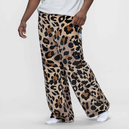 size: Sudev is 185cm wearing a size L/XL