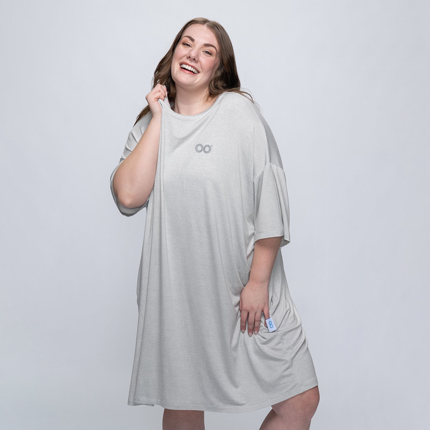 size: Tayla is 169cm wearing a size OOD