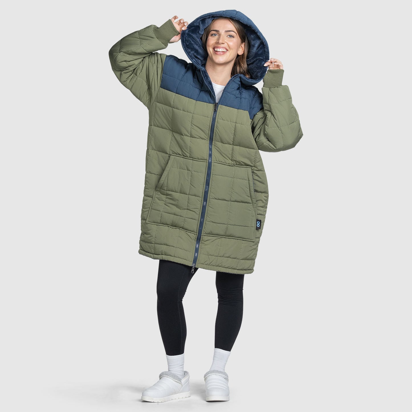 Olive/Navy Contrast