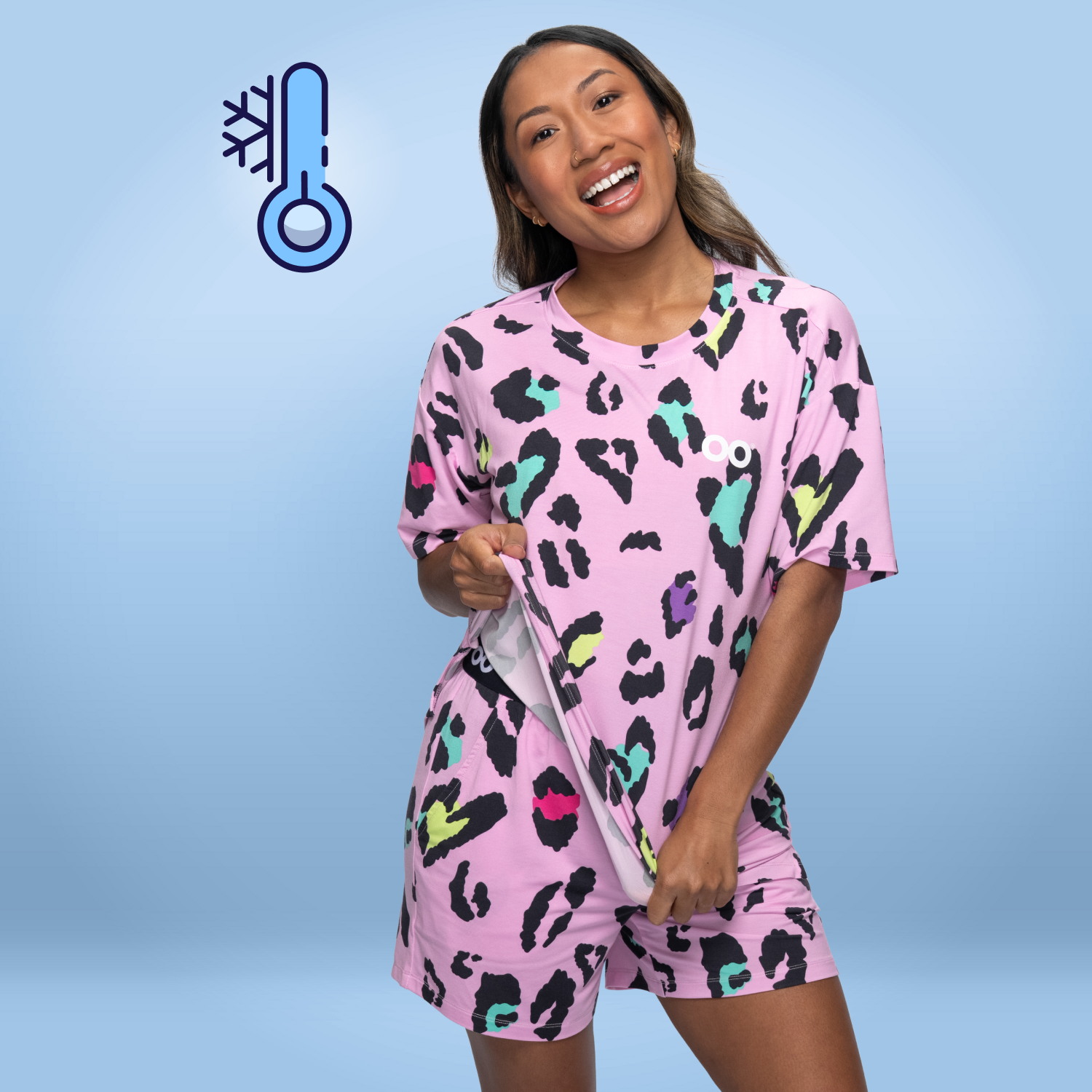 size: Sonya is 160cm wearing a size S/M