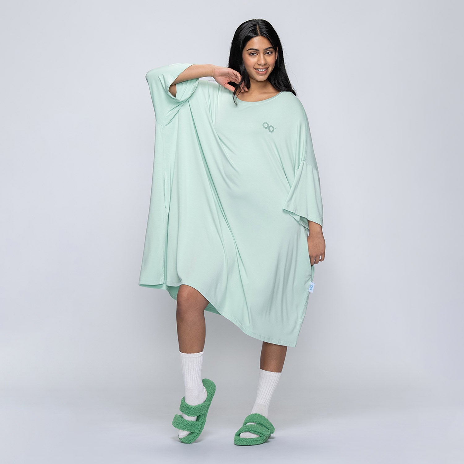 size: Shailza is 165cm wearing a size OOD