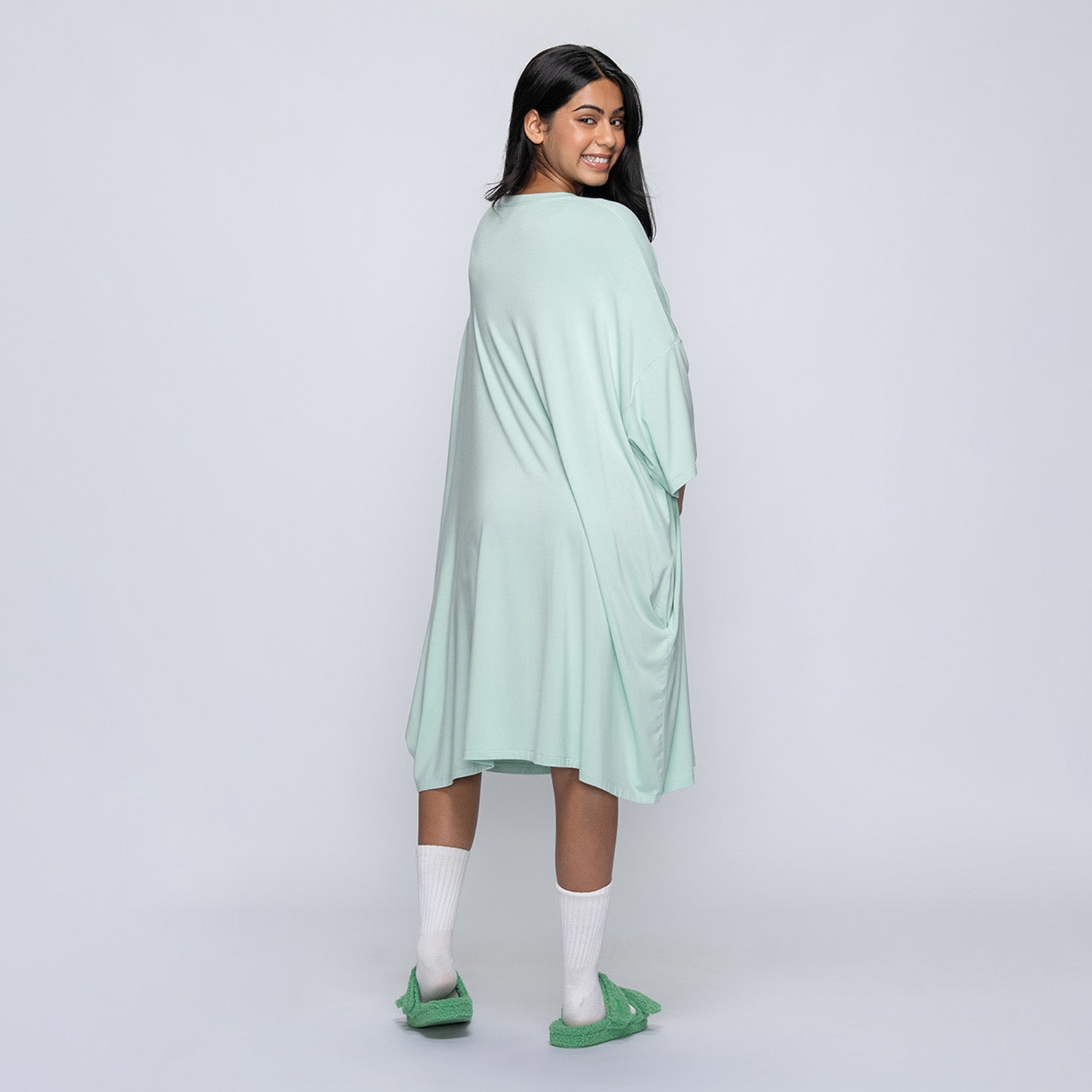 size: Shailza is 165cm wearing a size OOD