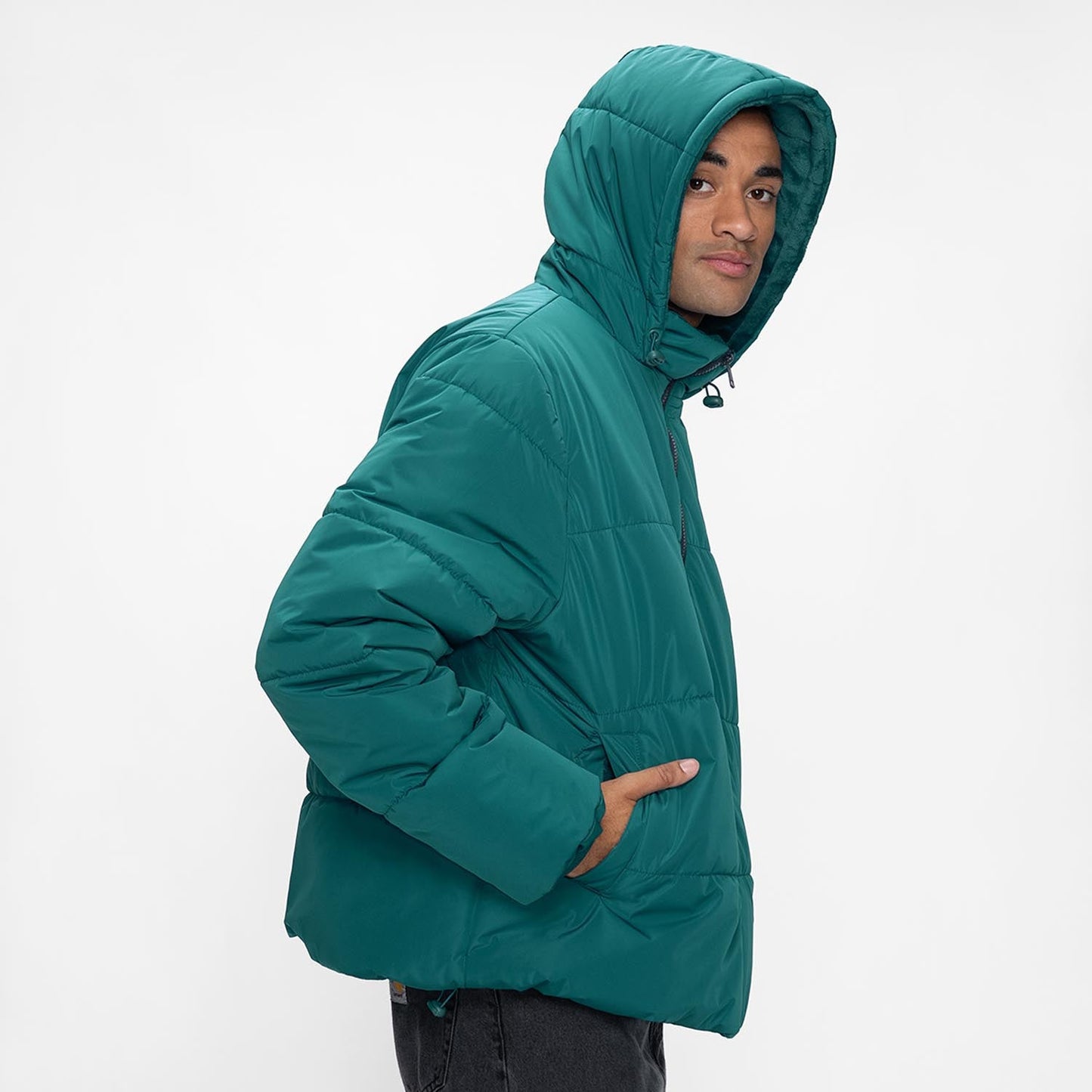 size: Asher is 6ft wearing a size L/XL