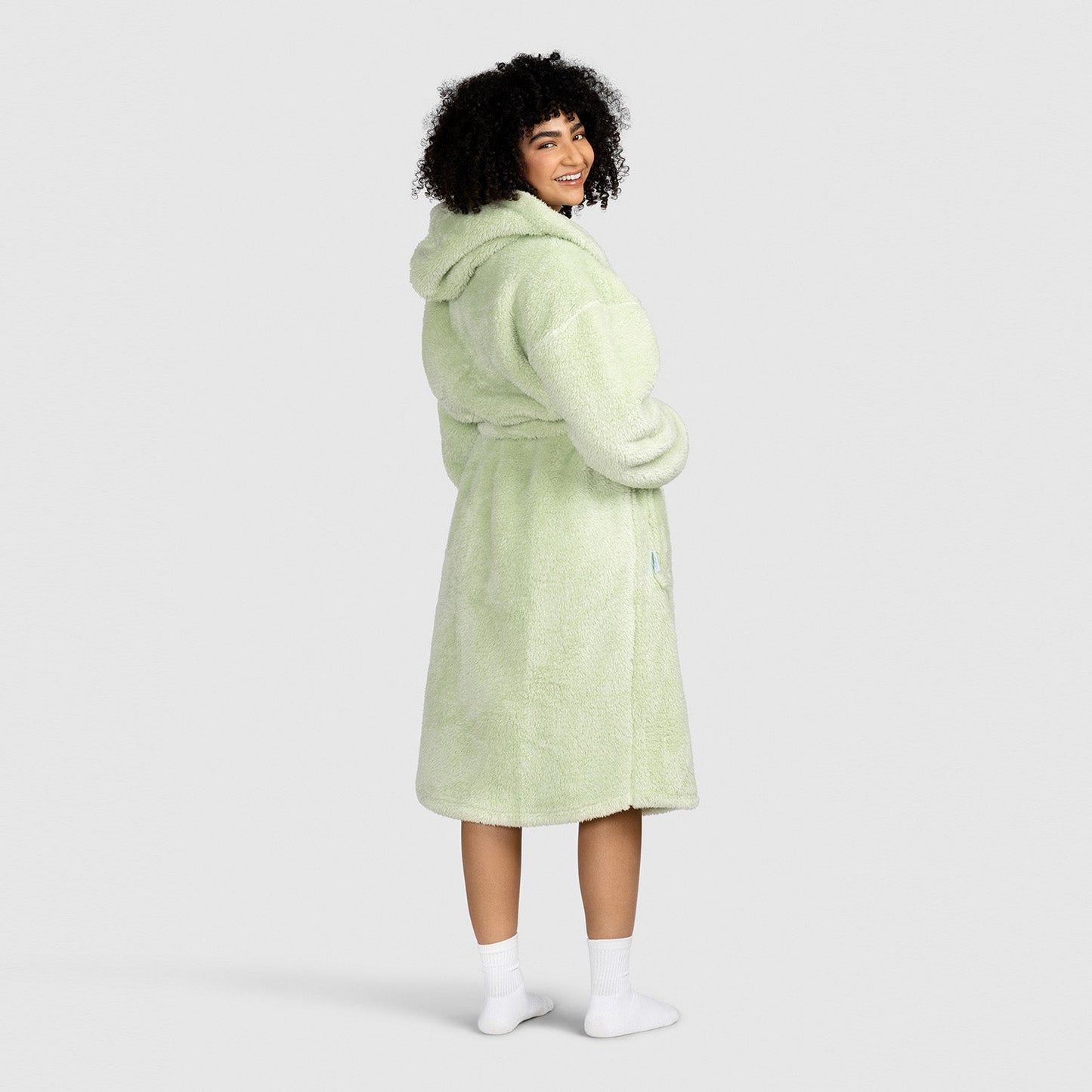 size: Janyne is 173cm wearing a size S/M