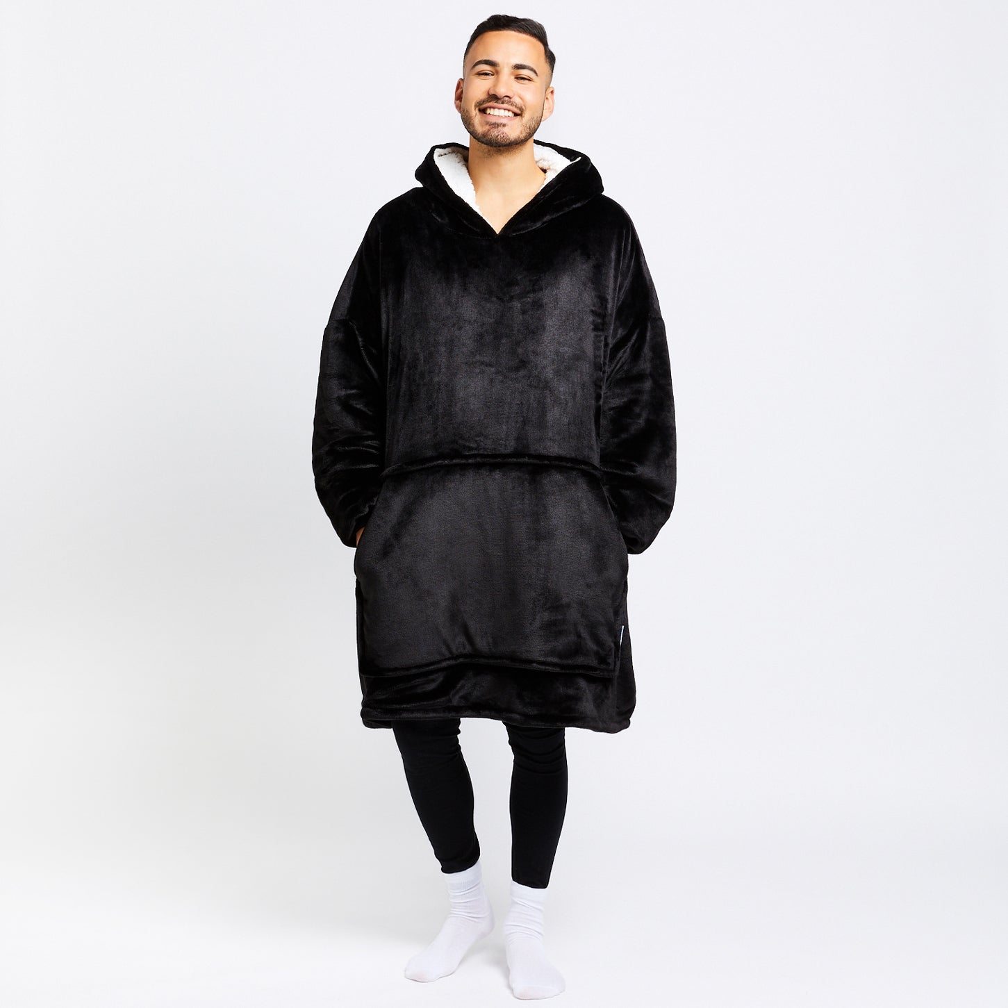 Black The Oodie NZ