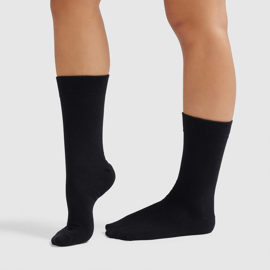 Black Crew Socks – The Oodie NZ